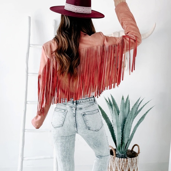 SOLD OUT Mauve Pink Faux Leather Suede Fringe Cropped Western Boho Moto Jacket - Picture 4 of 4